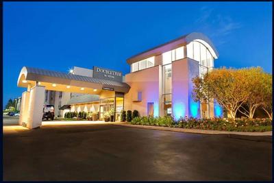 DoubleTree by Hilton Roseville Minneapolis