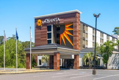 La Quinta Inn & Suites by Wyndham Myrtle Beach