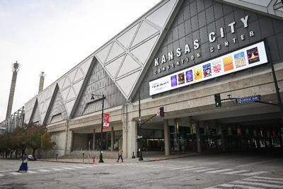 Crowne Plaza Kansas City Downtown