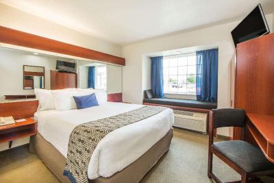 Microtel Inn & Suites By Wyndham Miami