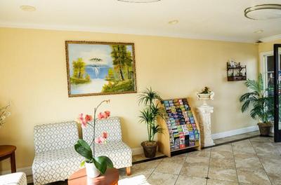 Sea Breeze Inn