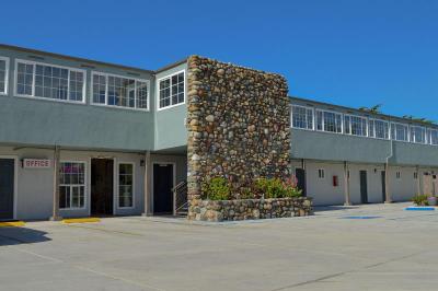 Sea Breeze Inn