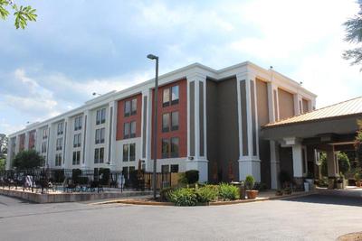 Holiday Inn Express Forsyth