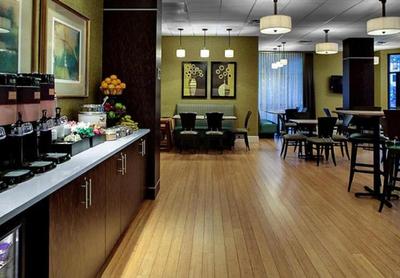 SpringHill Suites Memphis Downtown
