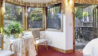 Babbling Brook Inn
