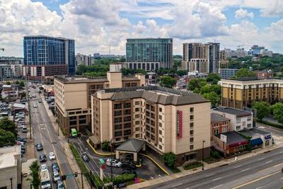 Courtyard by Marriott Vanderbilt-West End