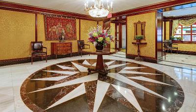 Hotel Elysee by Library Hotel Collection