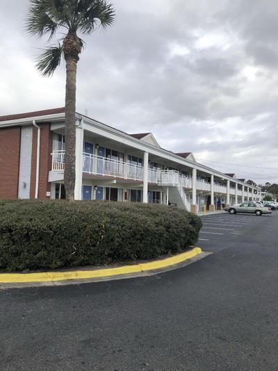 Motel 6 Brunswick, GA