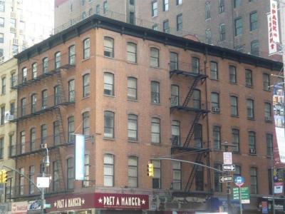 Americana Inn