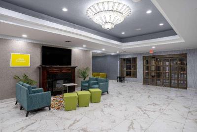 Days Hotel by Wyndham North Bergen/NYC Area