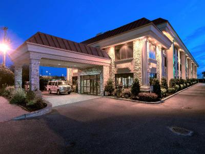 Five Towns Motor Inn