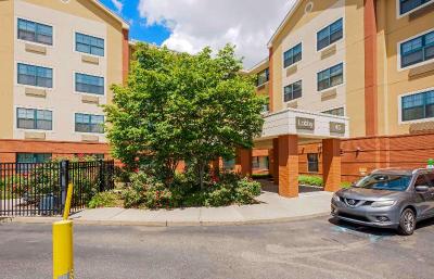 Extended Stay America - Elizabeth - Newark Airport