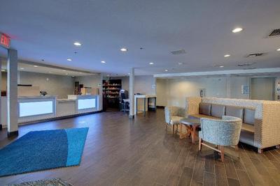 Holiday Inn Express Nashville W I40 / Whitebridge