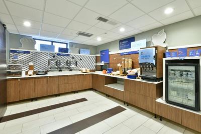 Country Inn & Suites by Radisson Staten Island