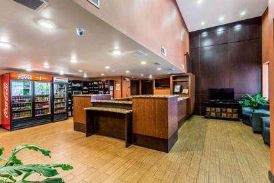 Comfort Inn & Suites Nashville Stadium
