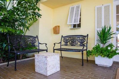 Naples Garden Inn