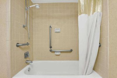 Super 8 by Wyndham Oxford