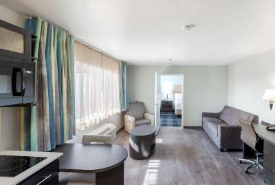 Extended Studio Hotel Ontario