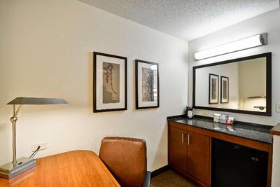 Hyatt Place Chicago/Naperville/Warrenville