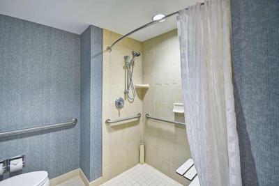 Hyatt Place Chicago/Naperville/Warrenville