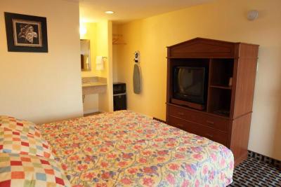 Bay Breeze Inn