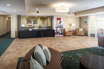 Candlewood Suites Bellevue