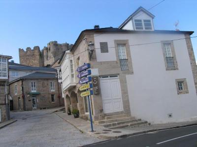 Casa de Caldelas
