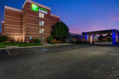 Holiday Inn Express Naperville