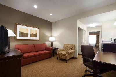 Country Inn & Suites Oklahoma City North