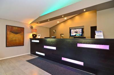 Lexington Inn & Suites - N.W. Chicago West/Elgin