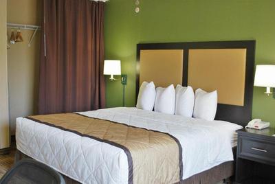 Extended Stay America - Kansas City - Overland Par