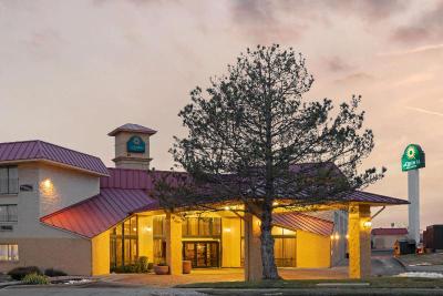 La Quinta Inn & Suites by Wyndham SLC - Layton