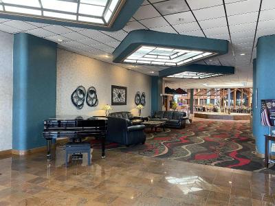 MCM Grande Hotel & Fun Dome