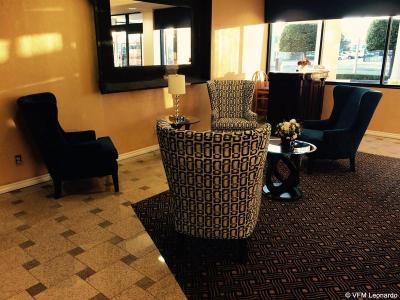Oakland Airport Executive Hotel