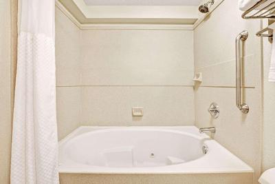 Days Inn by Wyndham Oklahoma City/Moore