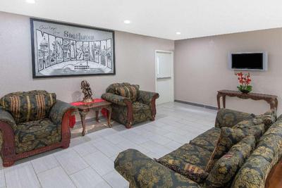 Super 8 by Wyndham Southaven