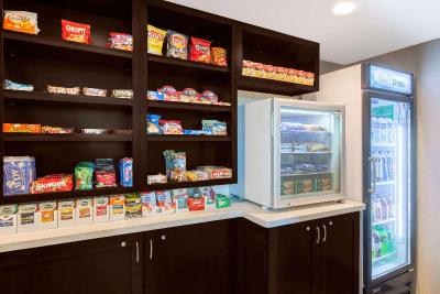Hawthorn Suites By Wyndham Livermore Wine Country