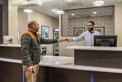 Candlewood Suites Portland-Airport