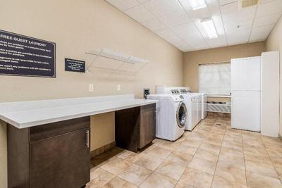 Candlewood Suites Portland-Airport