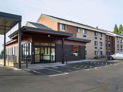 Quality Inn & Suites Clackamas