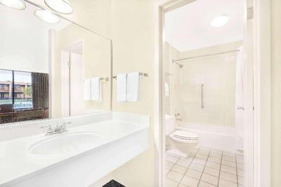 Baymont Paris