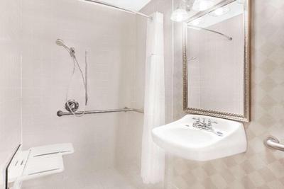 Baymont Paris
