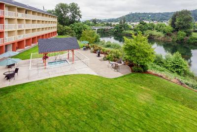 Holiday Inn Express Roseburg by IHG