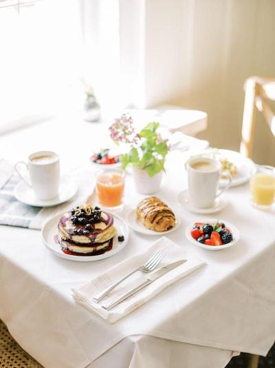 Fairville Inn