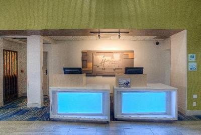 Holiday Inn Express & Suites Tempe