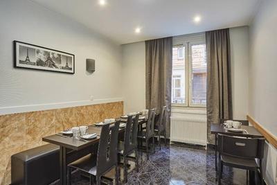 Huni Hotel