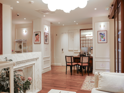 Hotel Joli Mome (ex B Square)