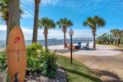 Best Western Navarre Waterfront