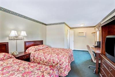 Knights Inn Seekonk