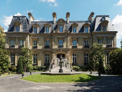 Saint James Paris